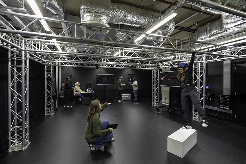 Studio design and consultancy for Nottingham Trent University black box multi-purpose studio with box truss