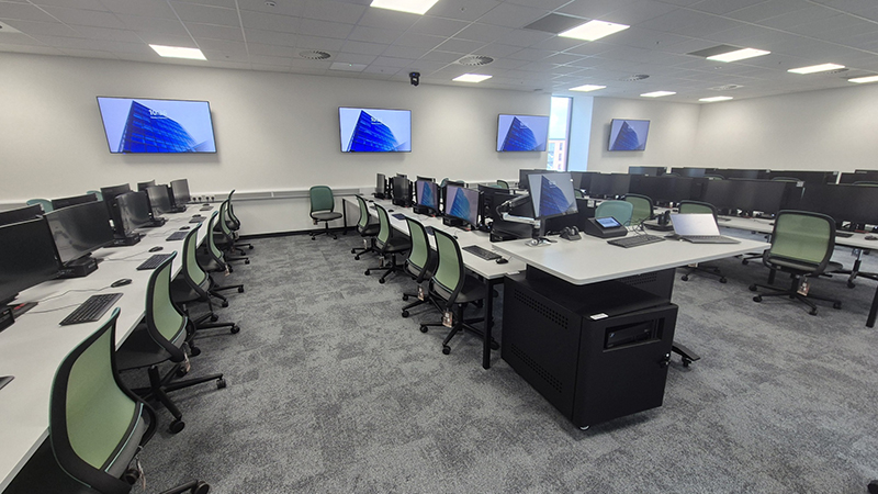 AV consultancy for university computer lab