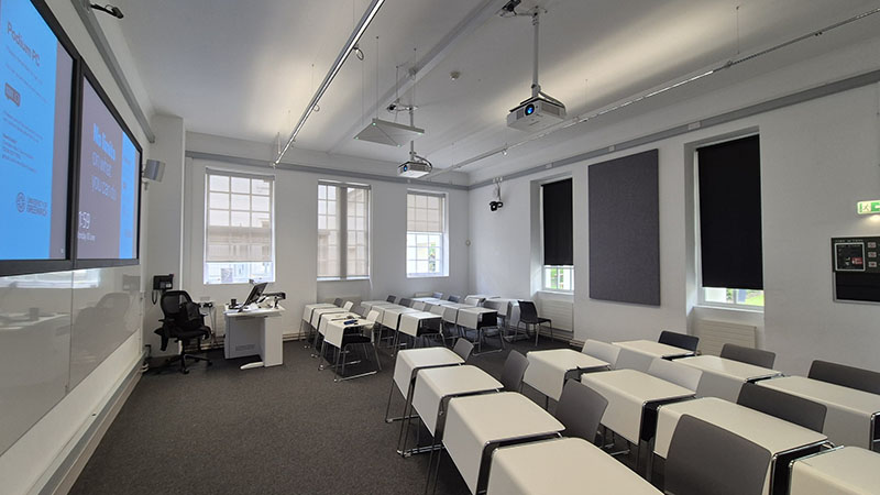 Audio-visual consultancy for university classroom